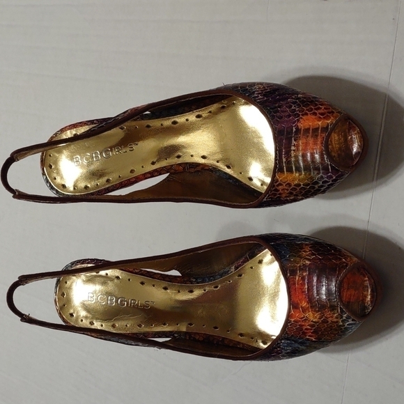 BCBGirls "Catilyn" stilettos - Picture 2 of 9